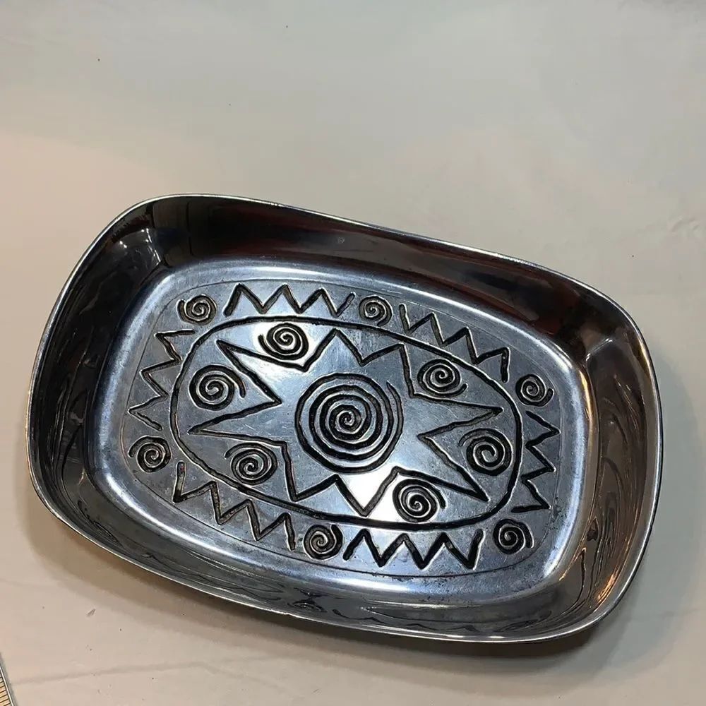Wilton Pewter Hand Crafted Sun Cooking Serving